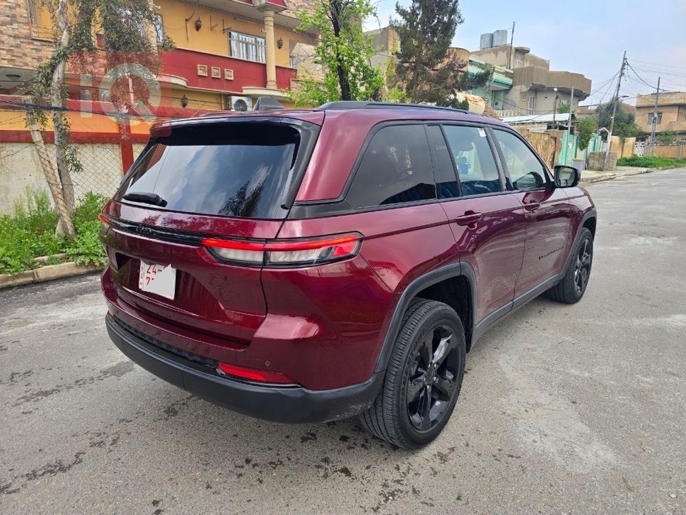 جيب جراند شيروكي